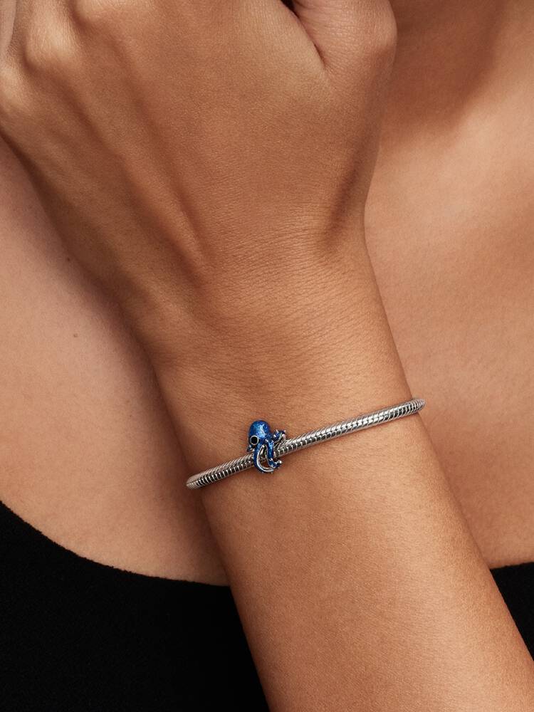 Charm Pulpo Azul Estelar