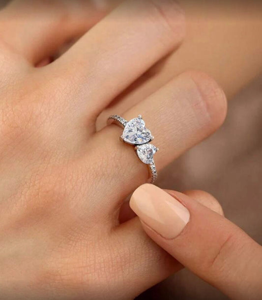 Anillo dos corazones