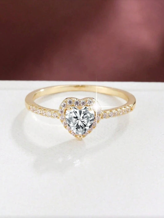 Anillo corazón dorado