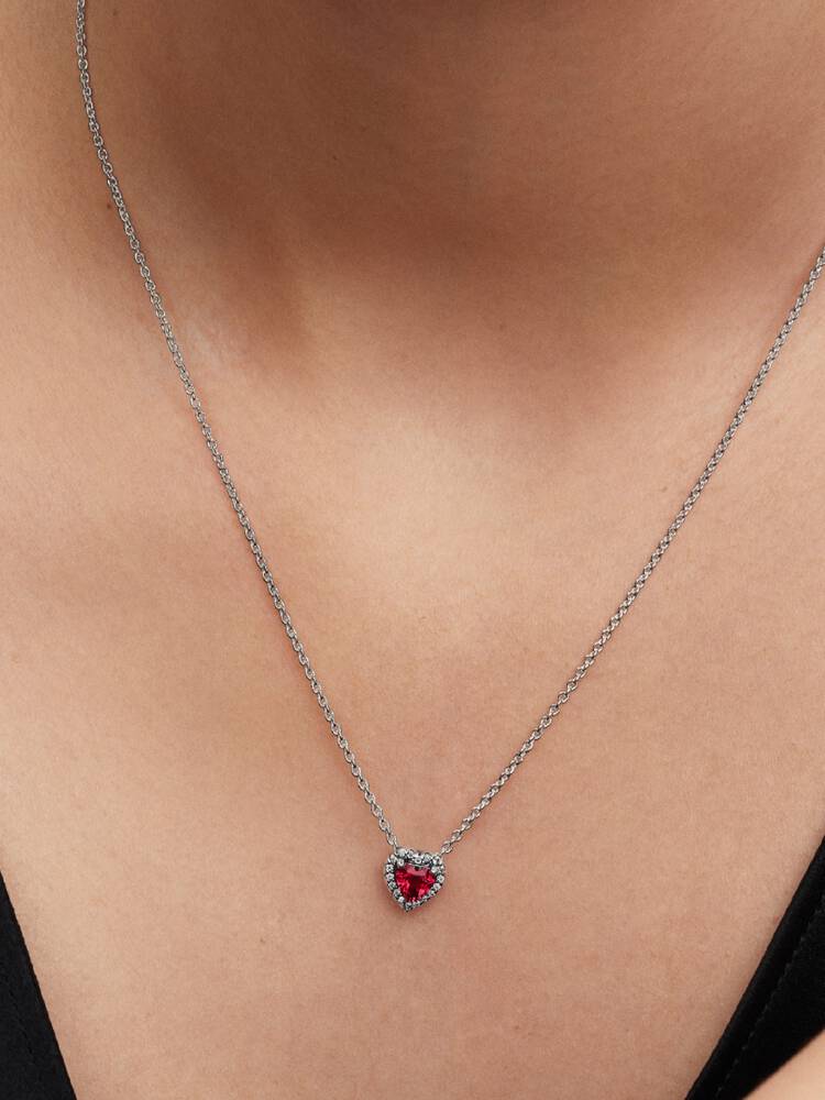 Collar Corazón Carmesí